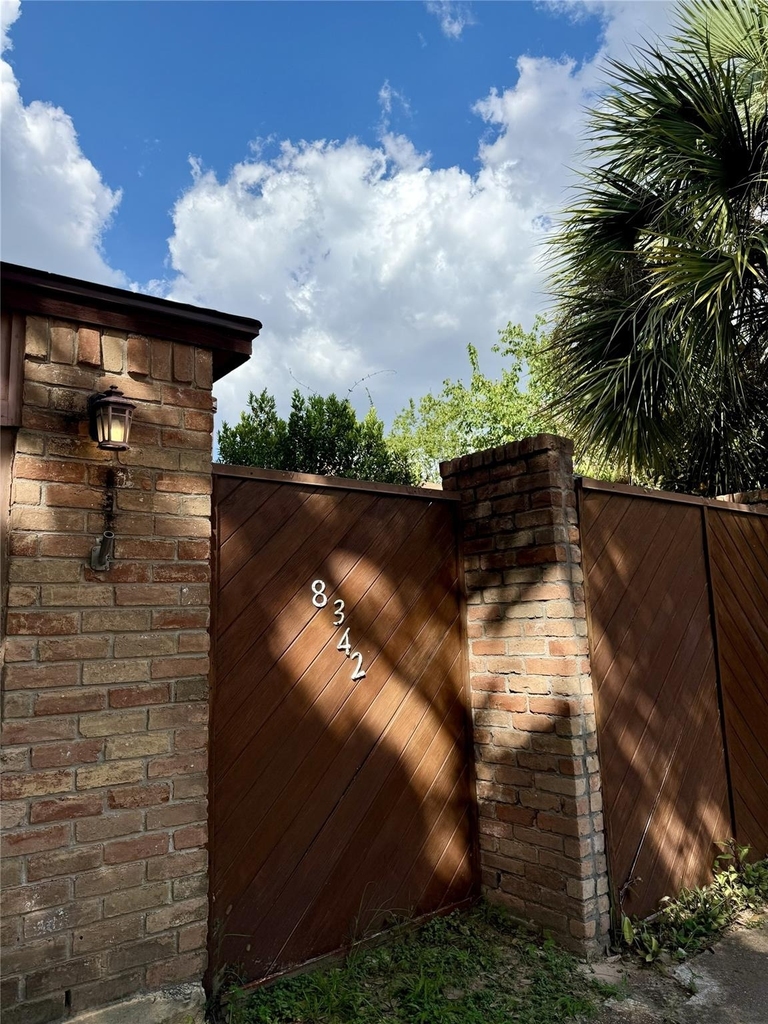 8342 Silvan Wind Lane - Photo 3