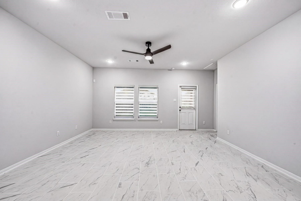 2533 Allegretto Sea Drive - Photo 5