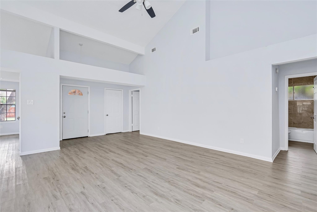 2527 Silver Trumpet Drive - Photo 6