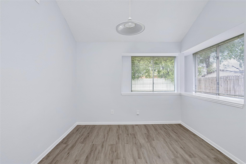2527 Silver Trumpet Drive - Photo 14