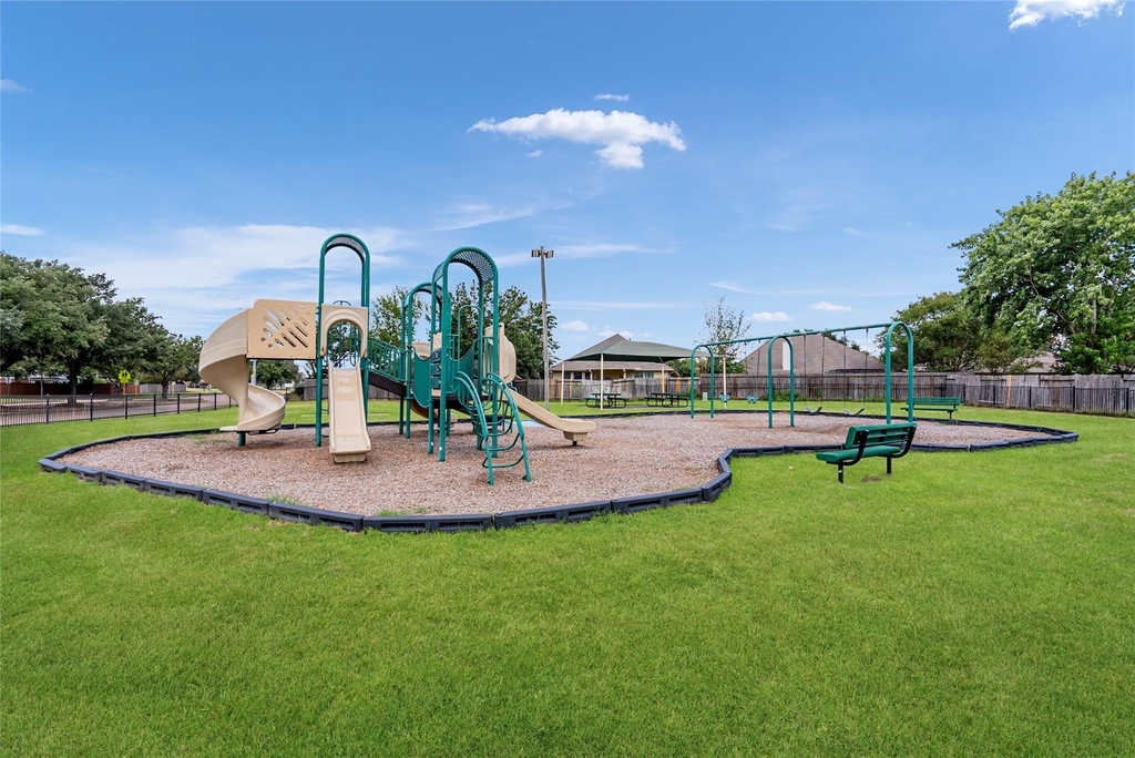 2527 Silver Trumpet Drive - Photo 17