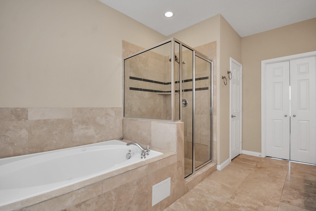 1137 W 24th Street - Photo 20