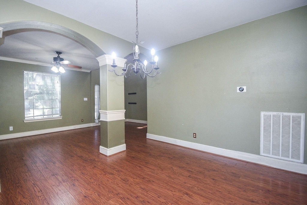 5214 Mountain Forest Drive - Photo 2