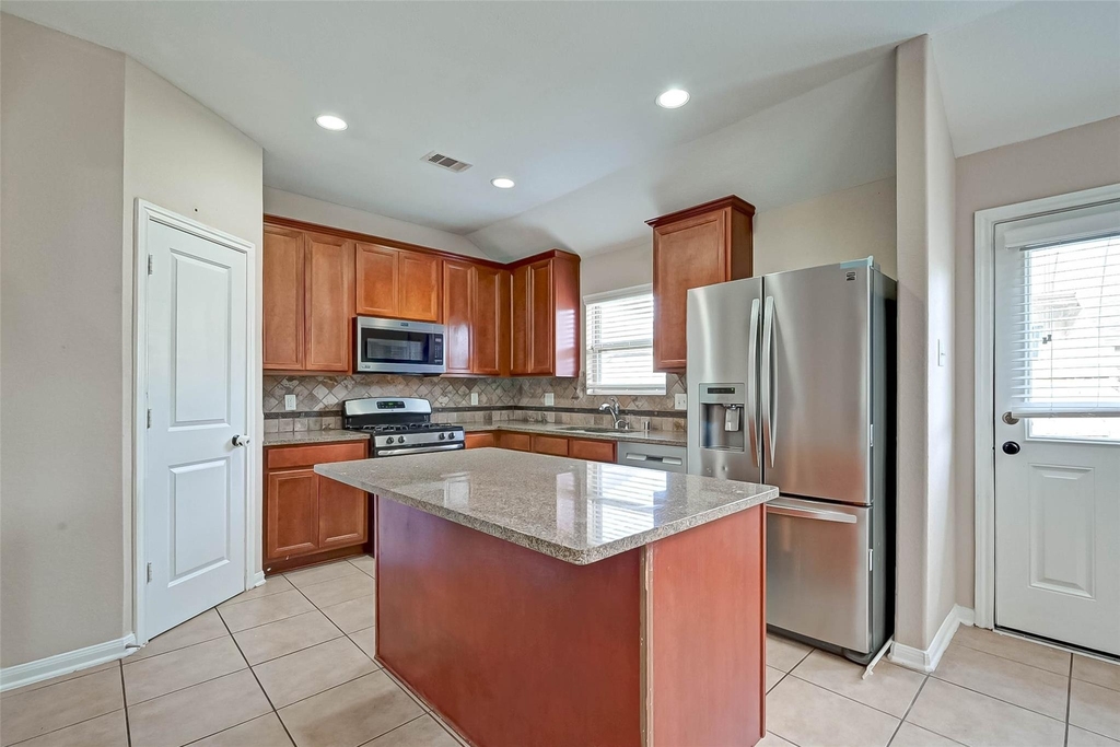 6402 Black Bamboo Lane - Photo 10