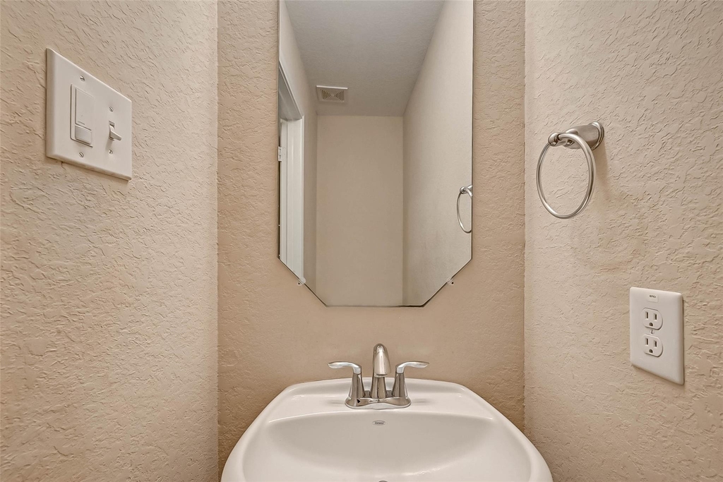6402 Black Bamboo Lane - Photo 15
