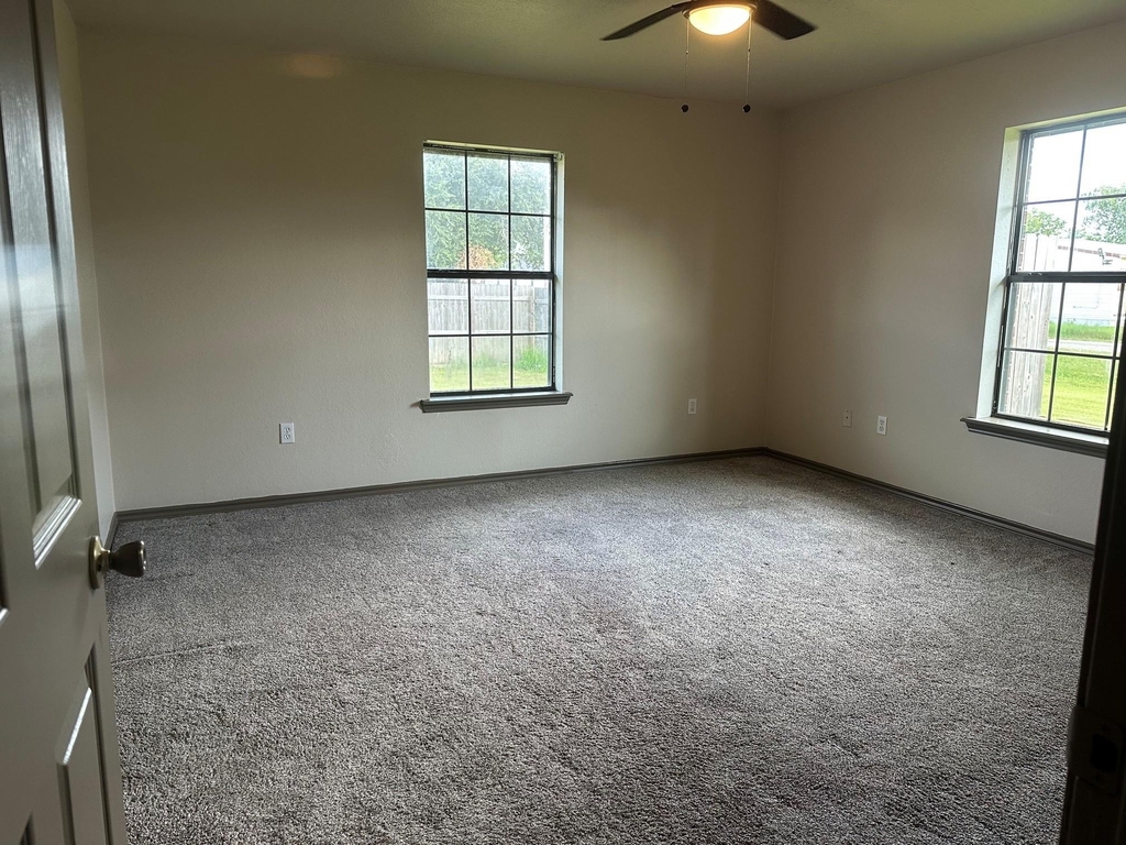 209 Cherry Street - Photo 5