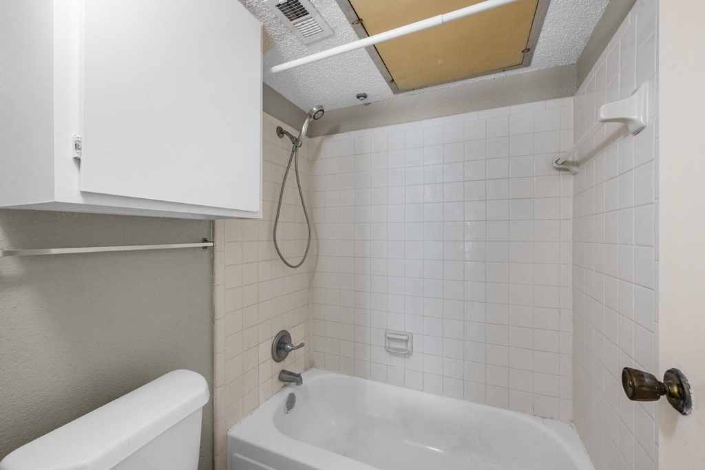 2120 El Paseo Street - Photo 11