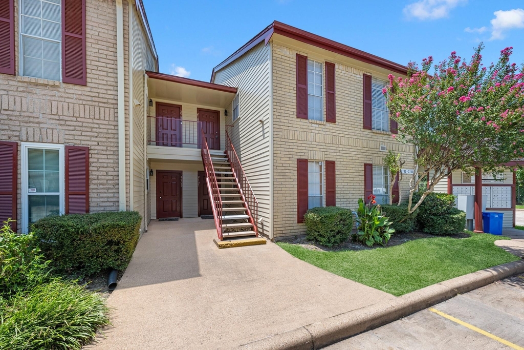 2120 El Paseo Street - Photo 13