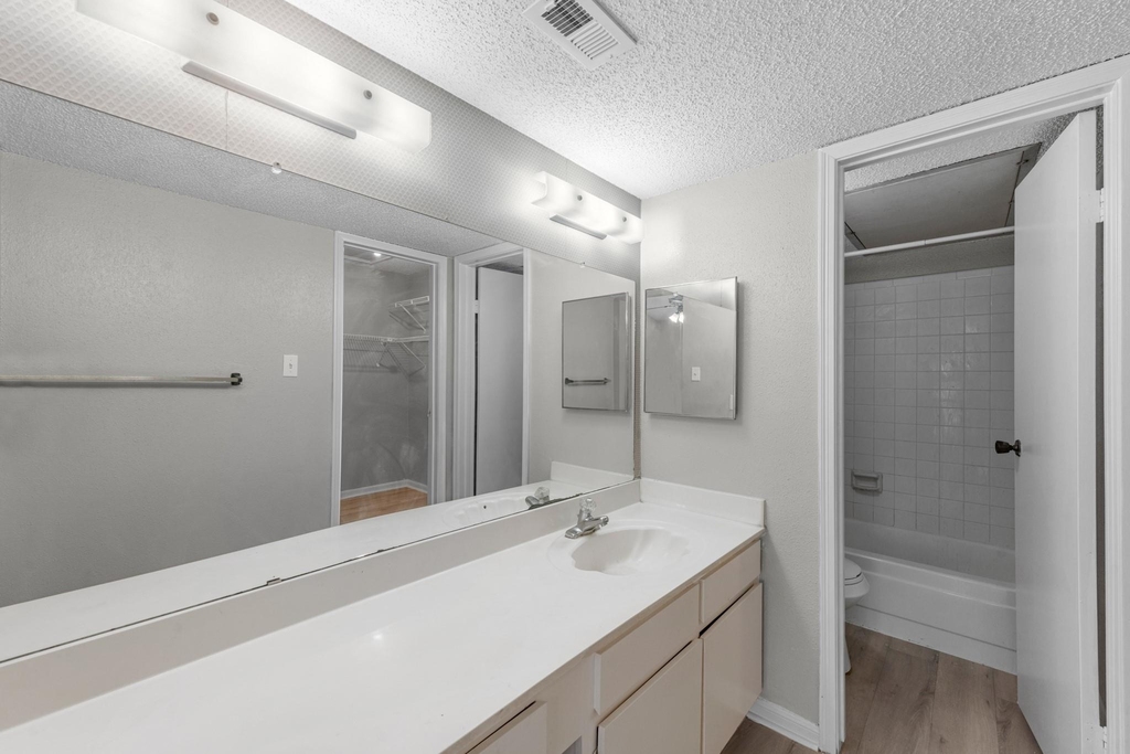 2120 El Paseo Street - Photo 10
