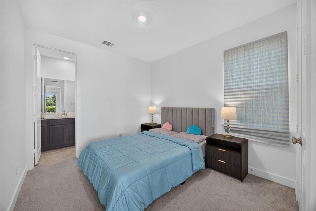 7410 Wildrye Meadow Lane - Photo 11