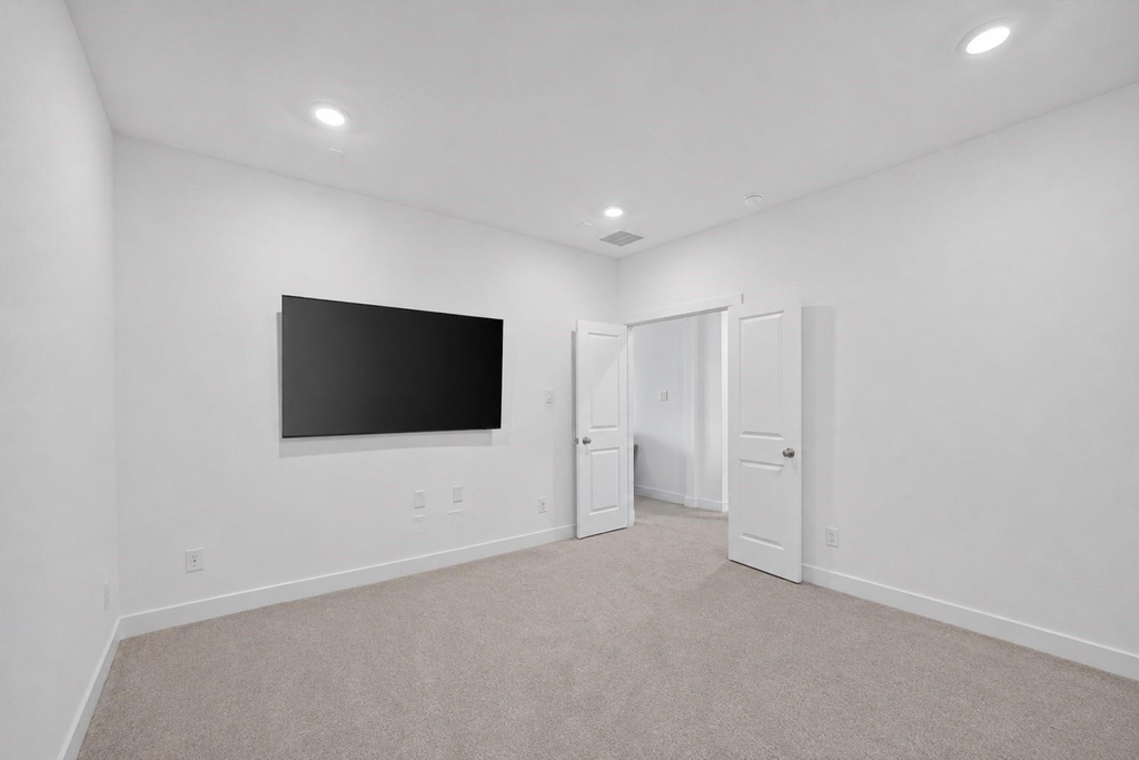 7410 Wildrye Meadow Lane - Photo 16