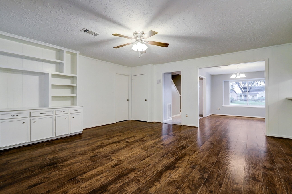12346 Huntington Venture Drive - Photo 6
