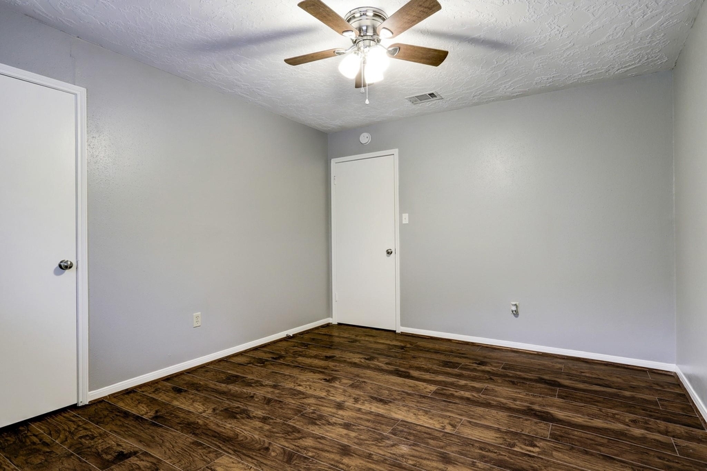 12346 Huntington Venture Drive - Photo 23