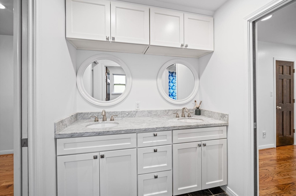 1526 Adkins Road - Photo 14