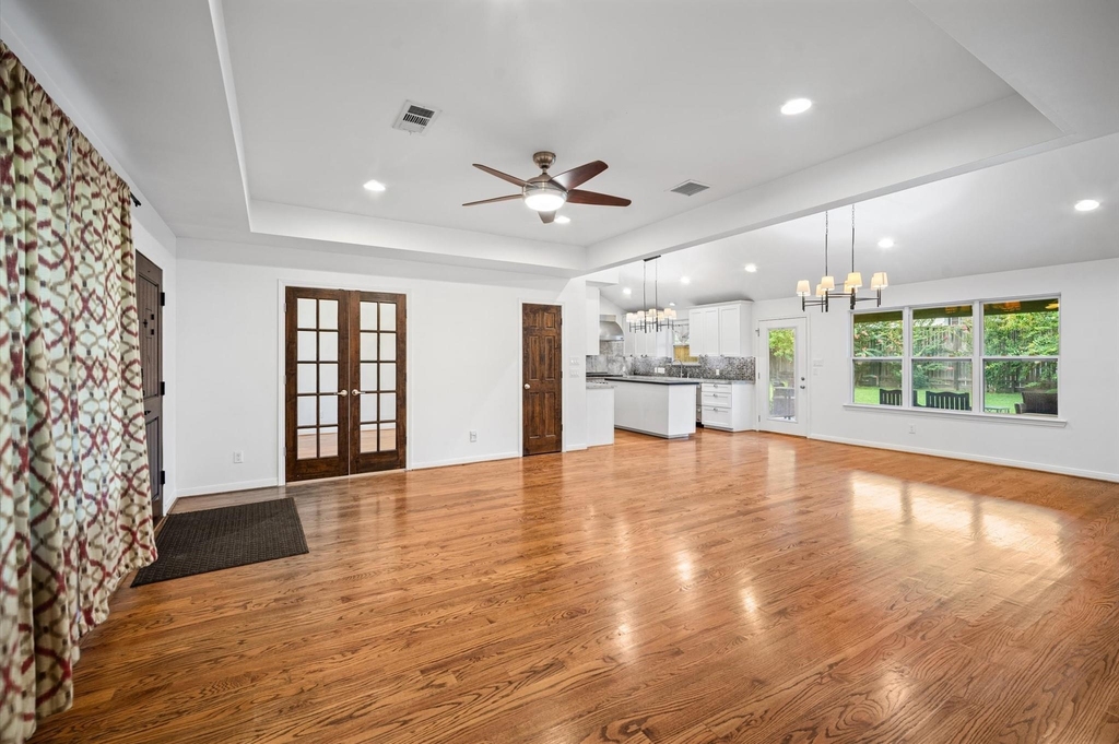 1526 Adkins Road - Photo 7