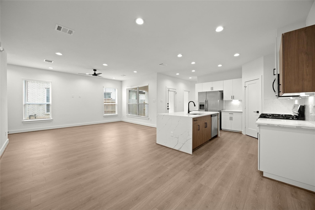 2729 Solbrook Lane - Photo 10