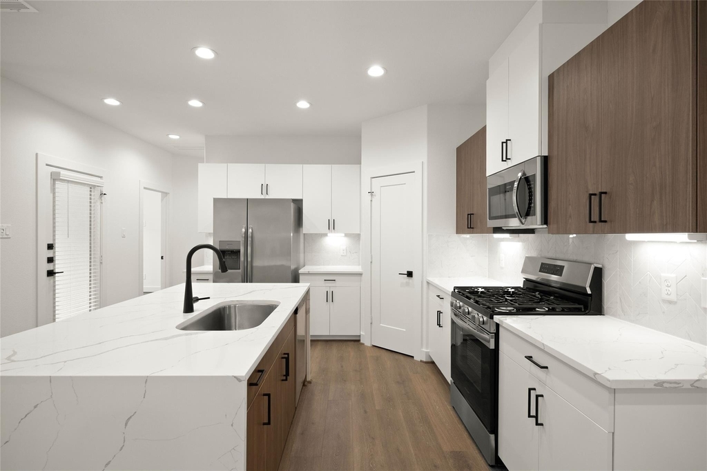 2729 Solbrook Lane - Photo 4