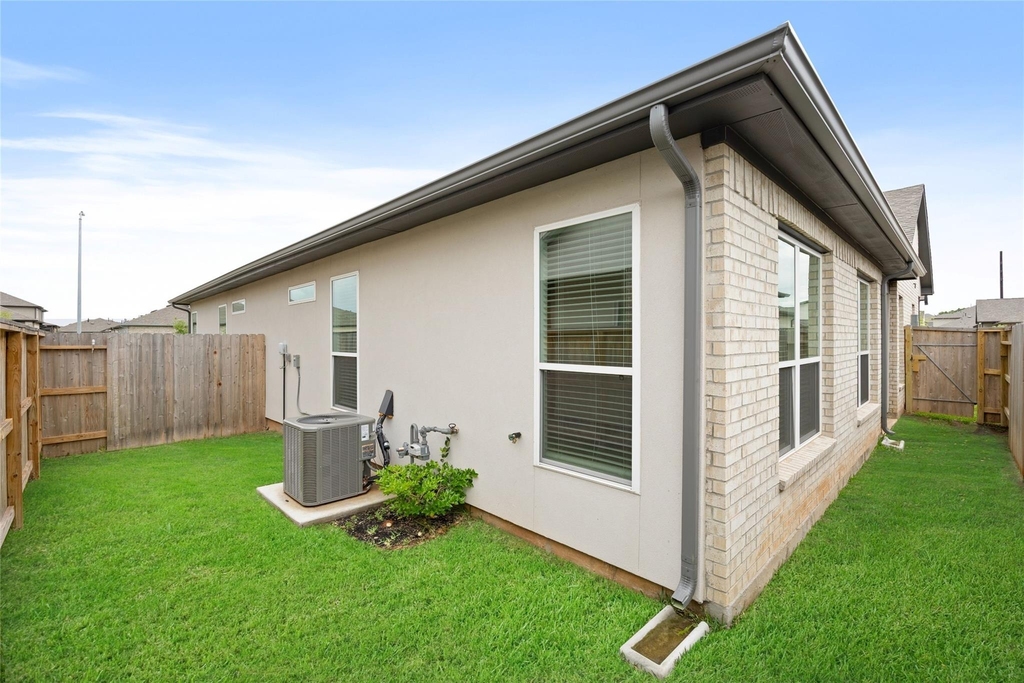 2729 Solbrook Lane - Photo 24