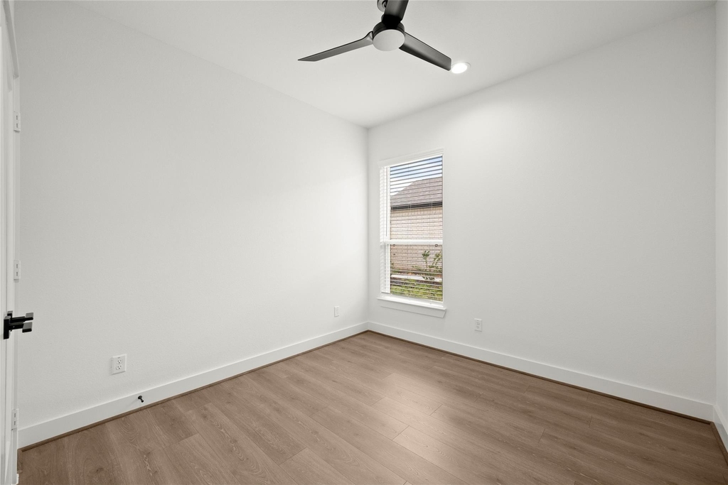 2729 Solbrook Lane - Photo 19