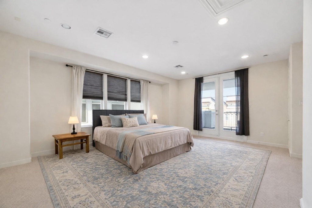 705 Delano Street - Photo 34