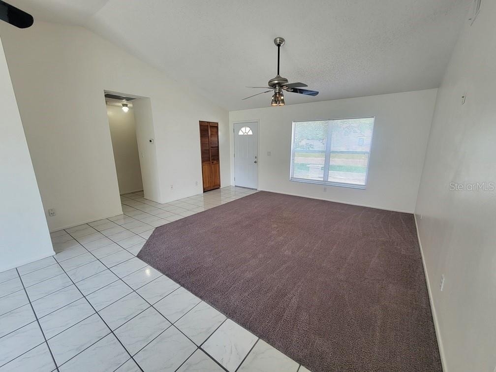 8224 Autumn Oak Avenue - Photo 3