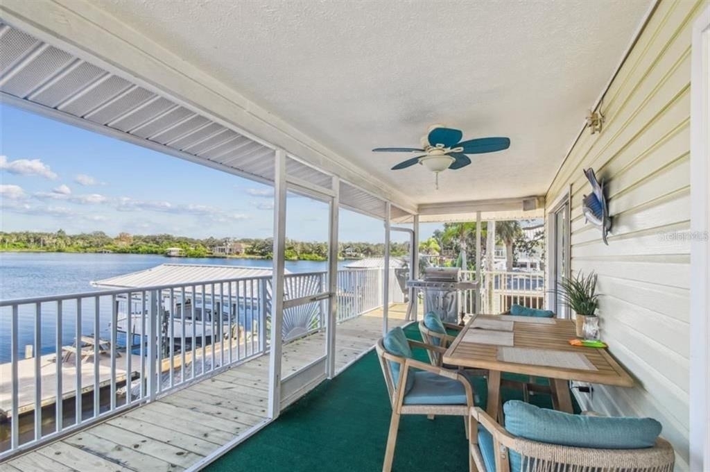 9914 Alavista Drive - Photo 24