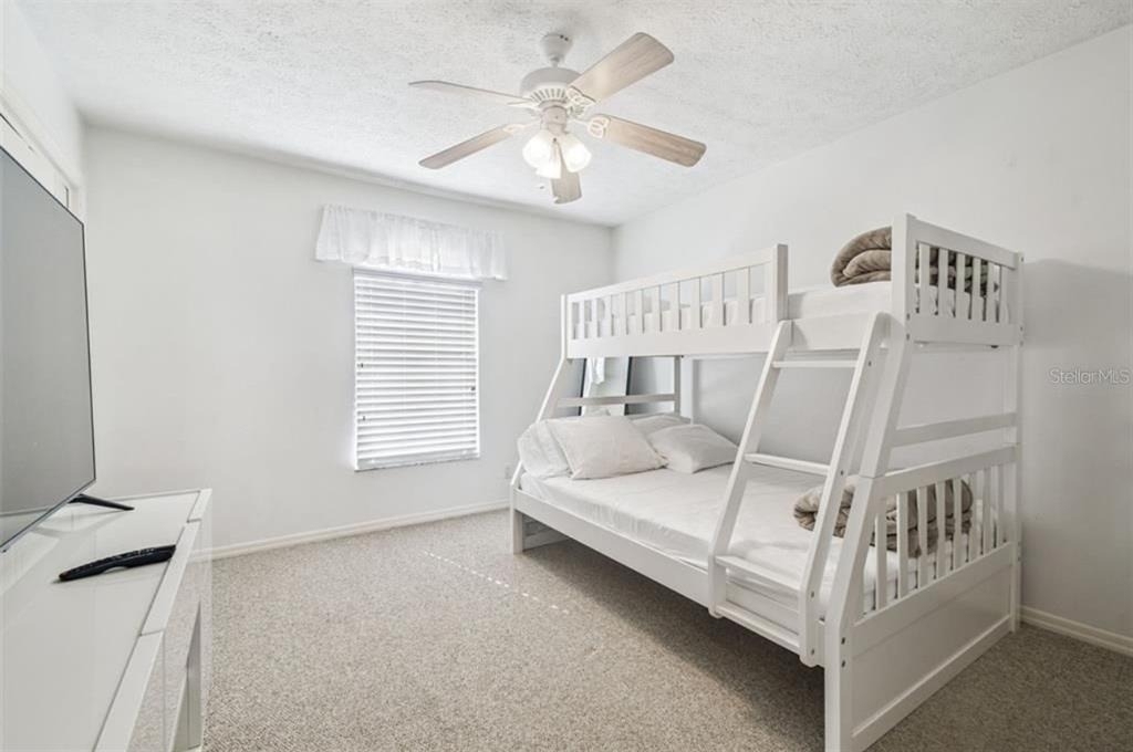 9914 Alavista Drive - Photo 18