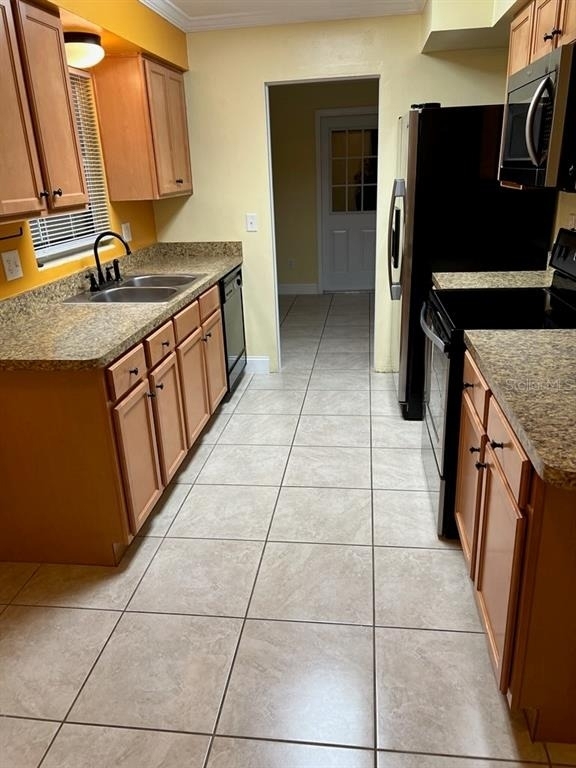 818 Scotland Street - Photo 7