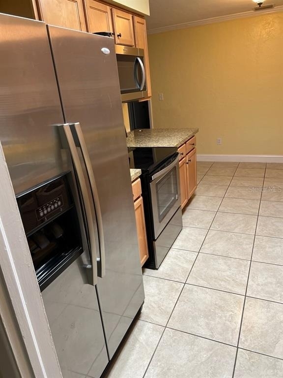818 Scotland Street - Photo 9