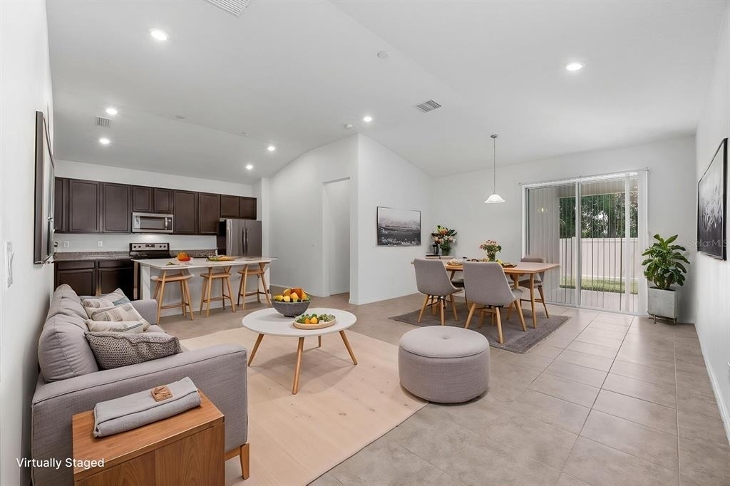 7608 Sunshine Bridge Avenue - Photo 2
