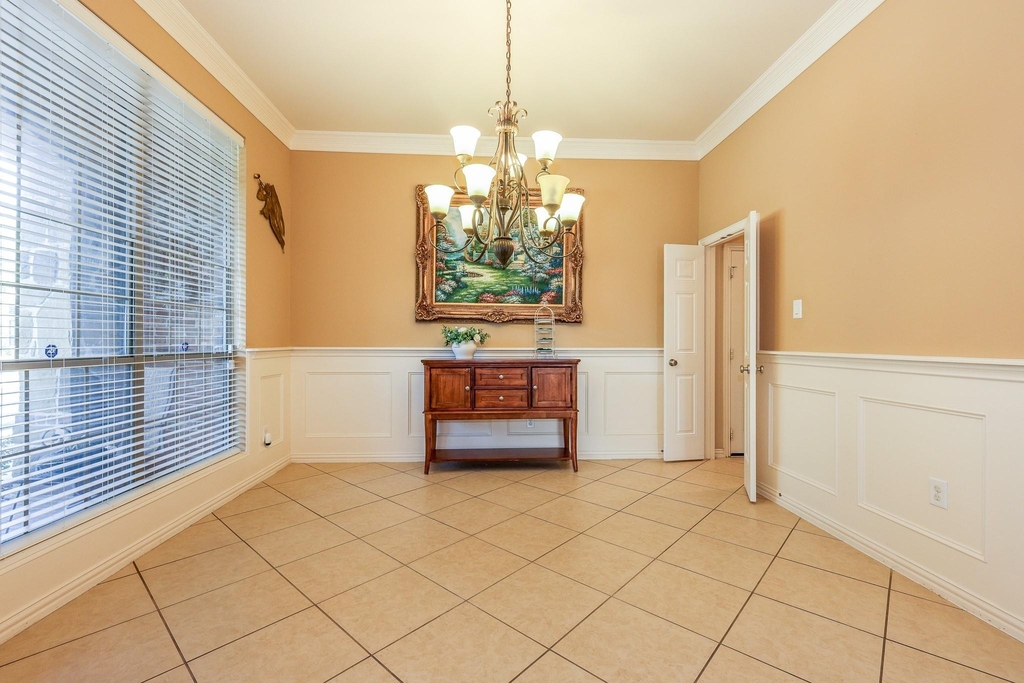 17007 Thomastone Lane - Photo 2