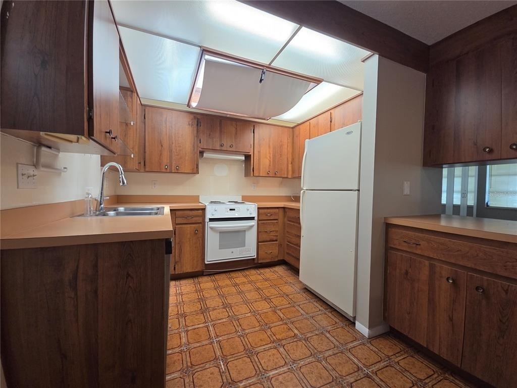 4136 S Lockwood Ridge Road - Photo 8