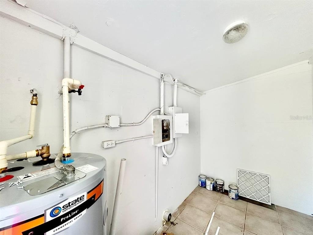 673 59th Street S - Photo 29