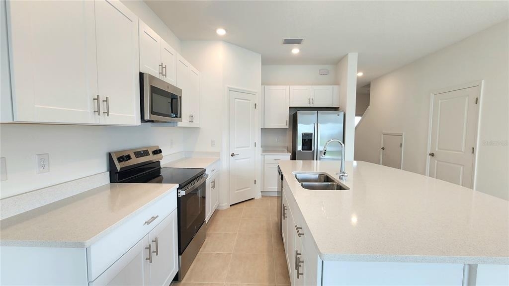 16656 Bergamo Place - Photo 6