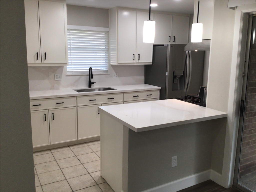 10531 Tilbrook Drive - Photo 5
