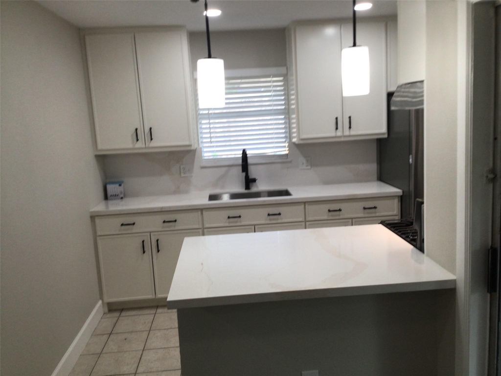 10531 Tilbrook Drive - Photo 6