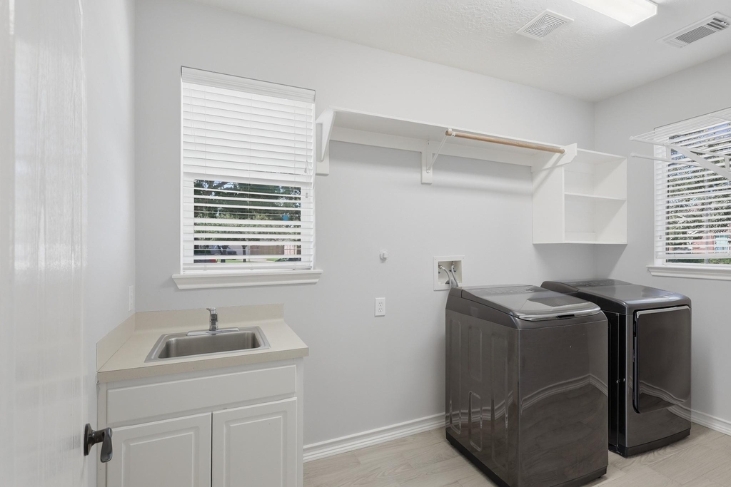 19114 Canyon Vista Court - Photo 9