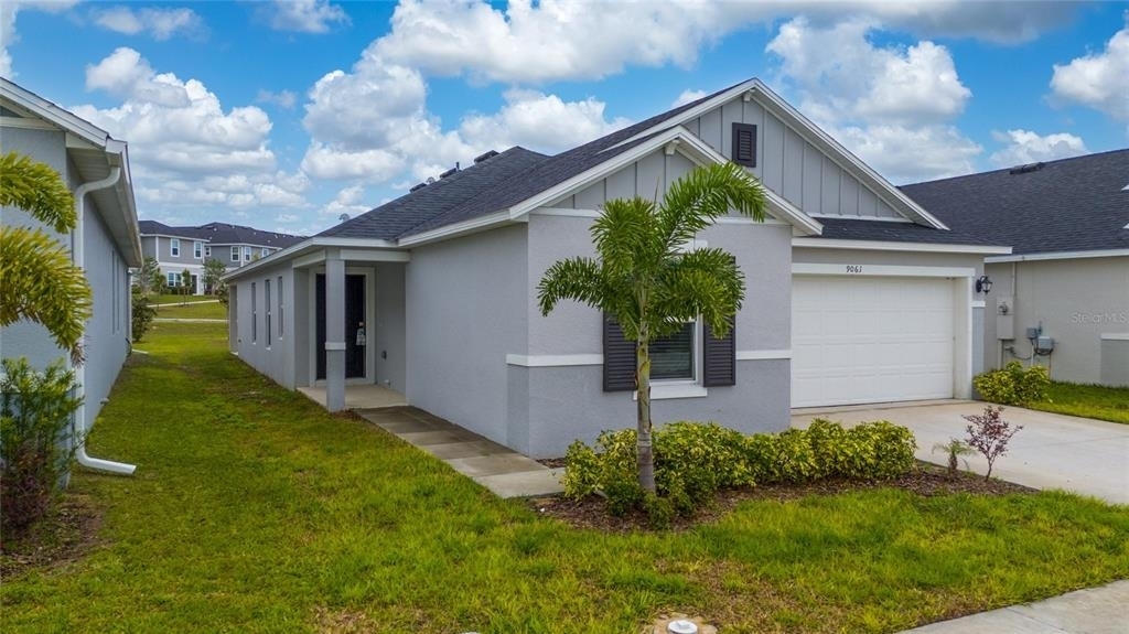 9061 Oscraft Drive - Photo 1
