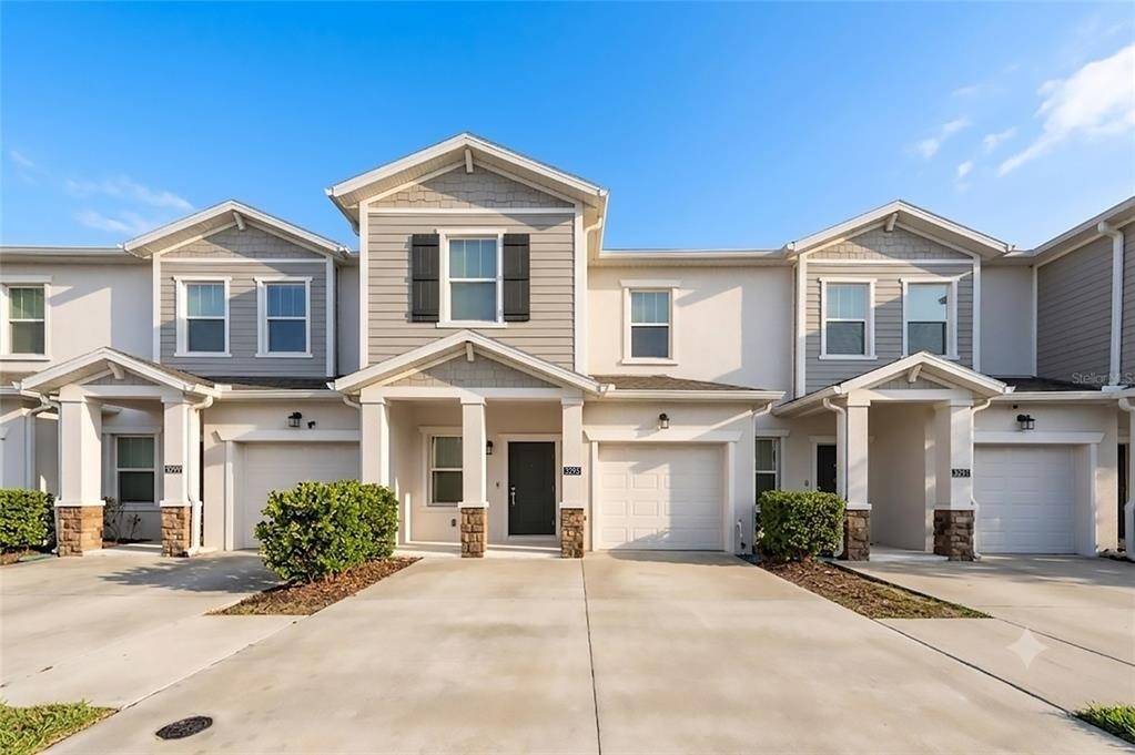 3295 Laurent Loop - Photo 3