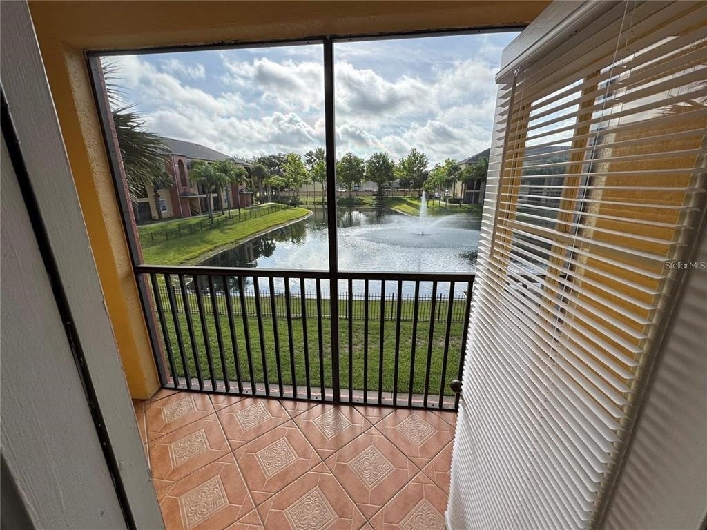 10831 Windsor Walk Drive - Photo 7