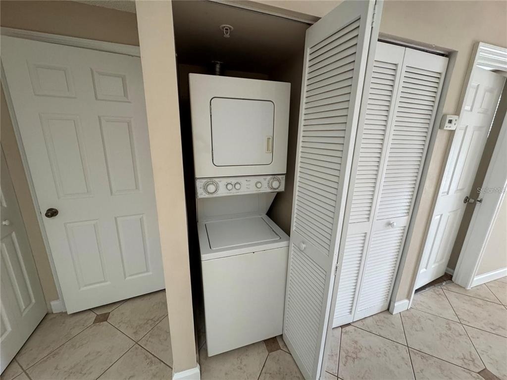 10831 Windsor Walk Drive - Photo 8
