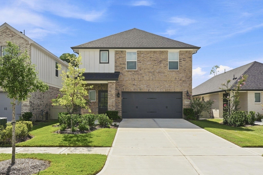 17430 Rosette Grass Drive - Photo 0