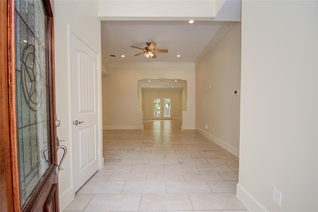 10572 Twin Oak Drive - Photo 1
