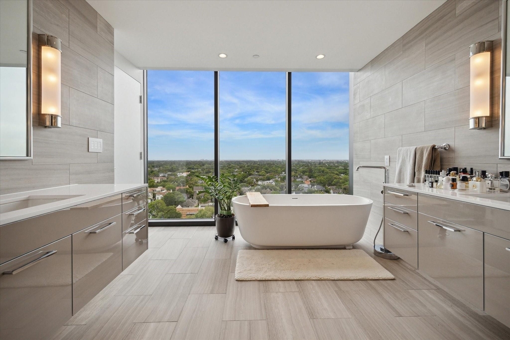 3433 Westheimer Road - Photo 20
