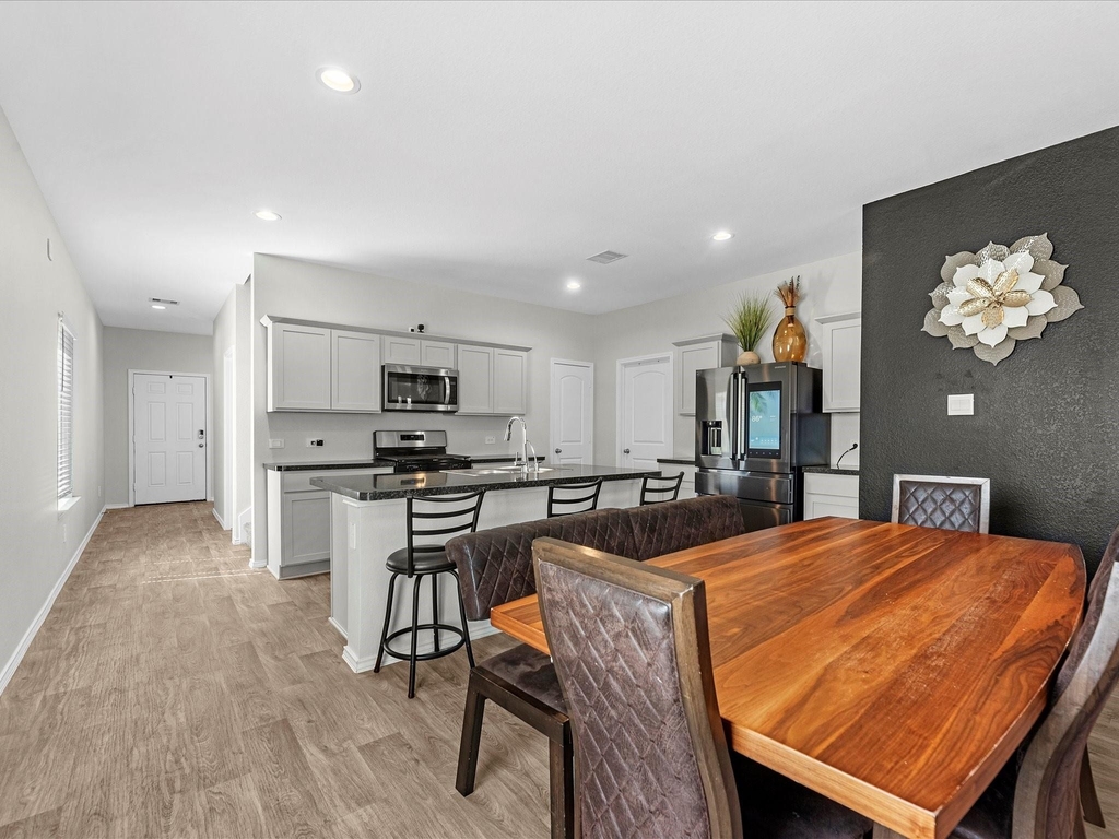 5455 Pinetree Crescent Lane - Photo 24