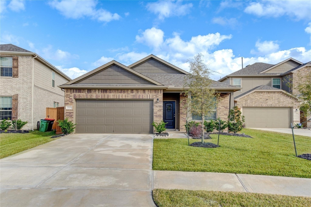 1309 Coco Ray Lane - Photo 0