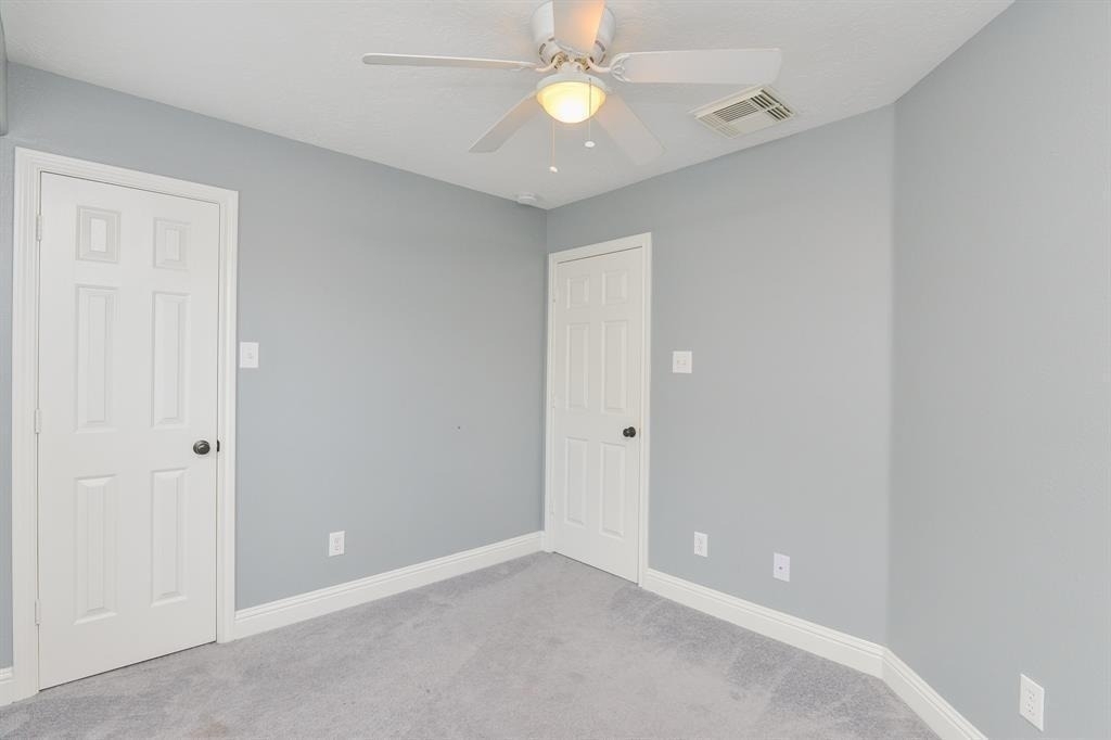 8755 Thistlemoor Lane - Photo 15