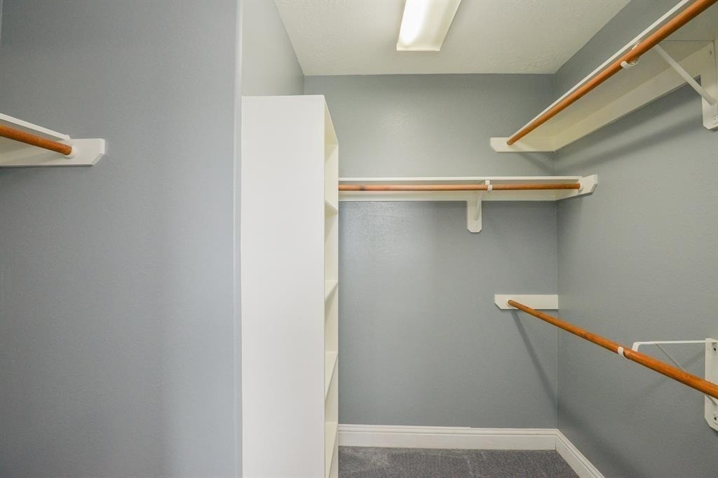 8755 Thistlemoor Lane - Photo 10