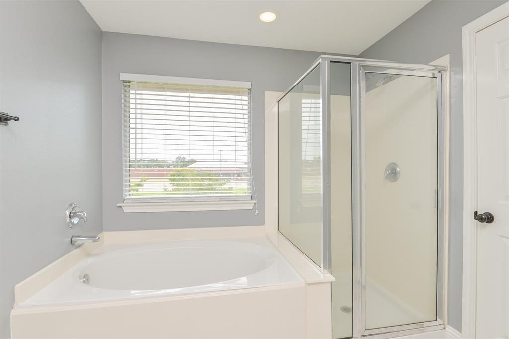 8755 Thistlemoor Lane - Photo 16