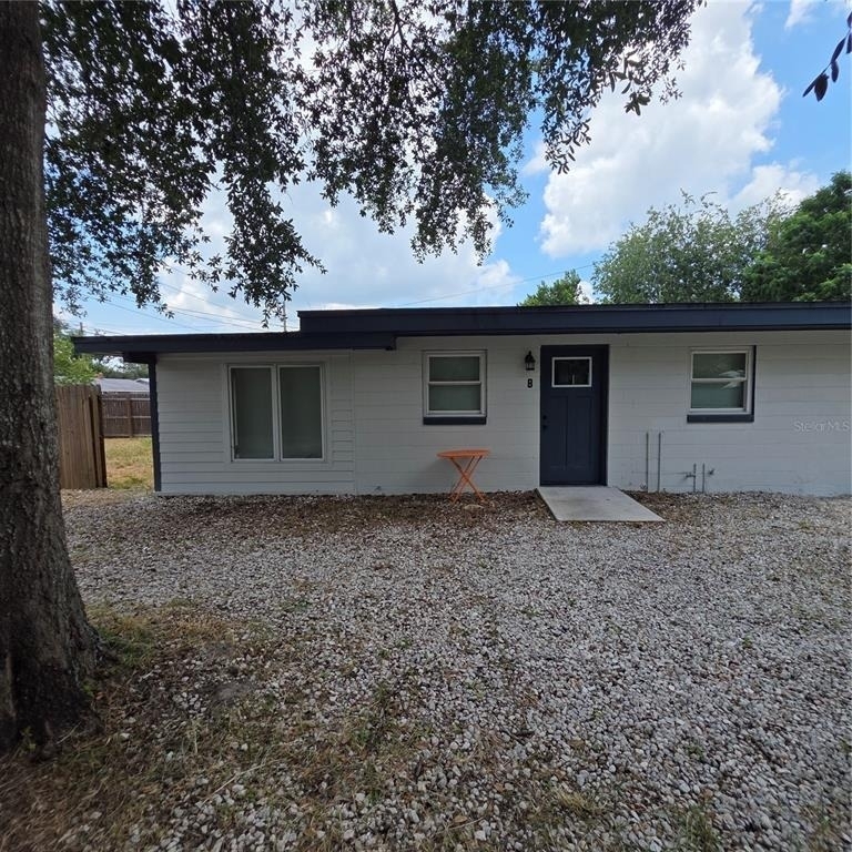 5101 Orange Avenue N - Photo 0